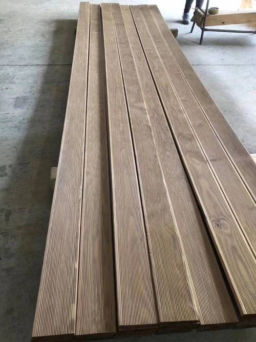 问一下室外防腐木材哪种的比较好? 问一下室外防腐木材哪种的比较好?